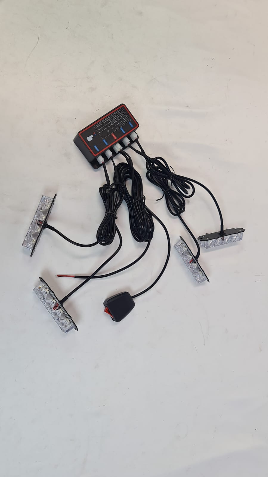 LED 4D flashing strobe light 12-24v grill use same pic for 3 item Red